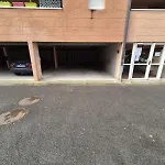 Apartmán Cozy With Private Parking Wifi Lurdy
