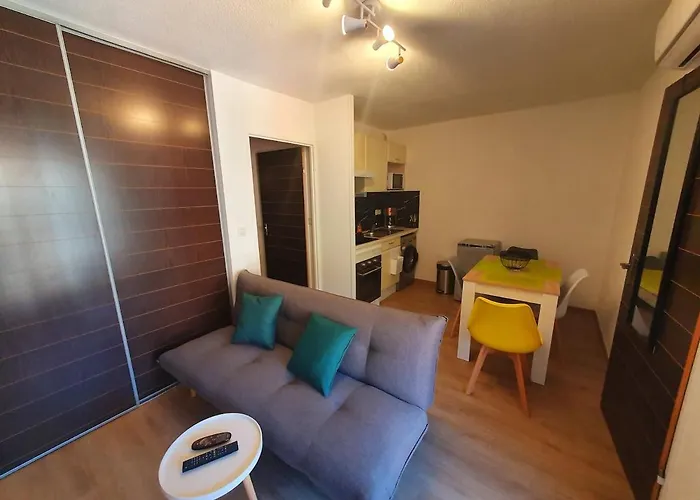 Cozy With Private Parking Wifi Apartamento Lourdes